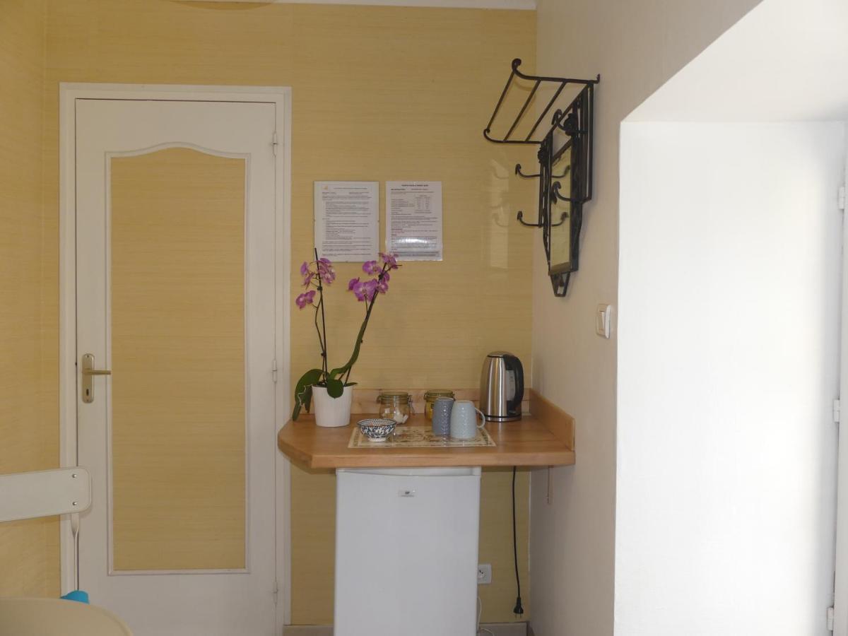 Chambres D'Hotes Les Pieris Grandcamp-Maisy Luaran gambar