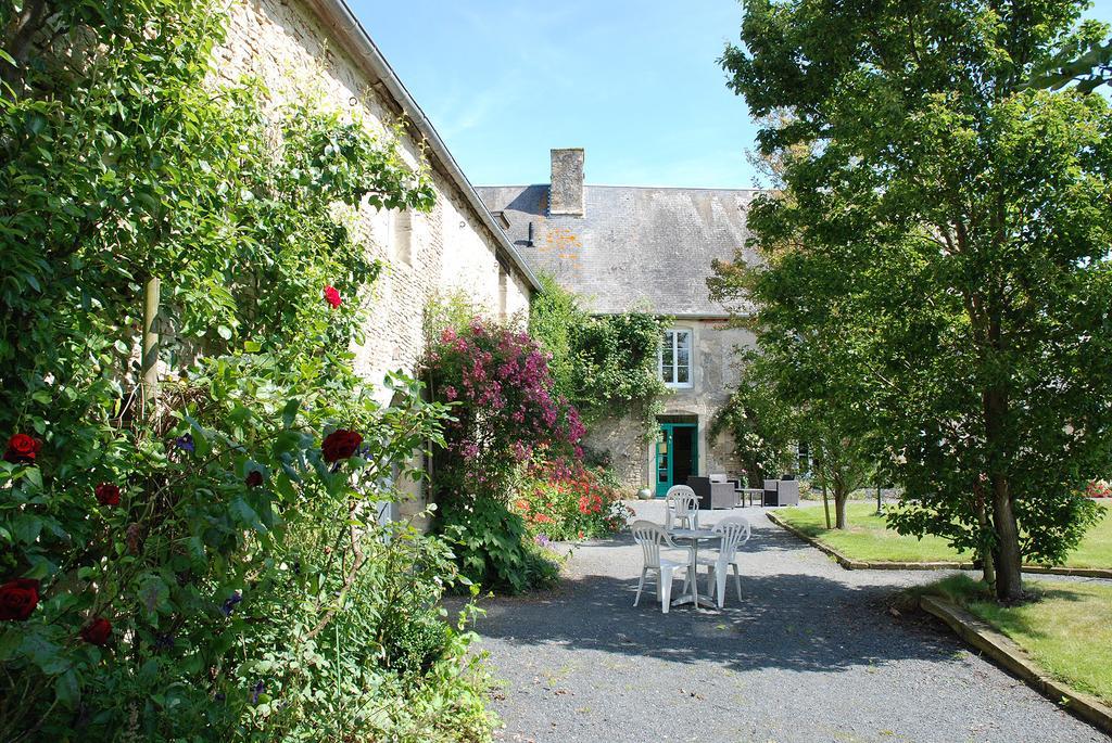 Chambres D'Hotes Les Pieris Grandcamp-Maisy Luaran gambar