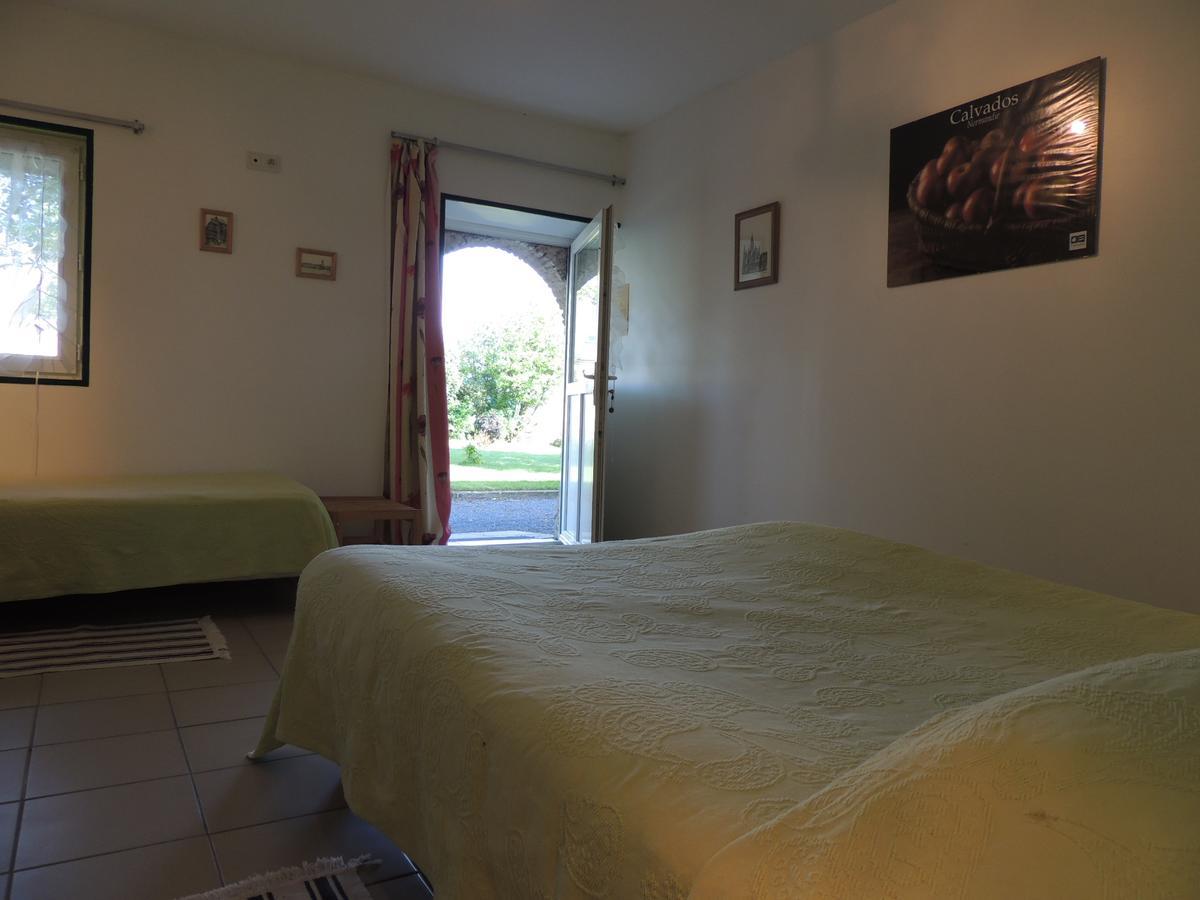 Chambres D'Hotes Les Pieris Grandcamp-Maisy Luaran gambar