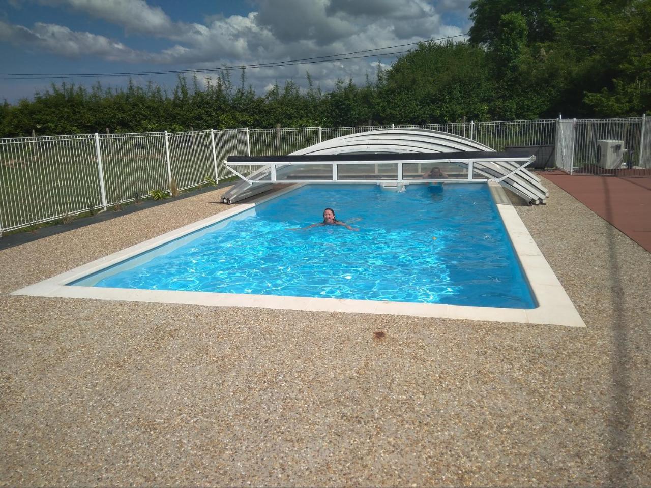 Chambres D'Hotes Les Pieris Grandcamp-Maisy Luaran gambar